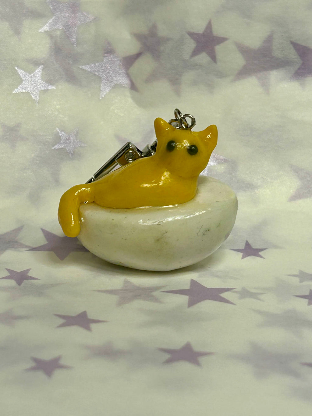 Soft Boiled Cat Egg 🥚 Keychain