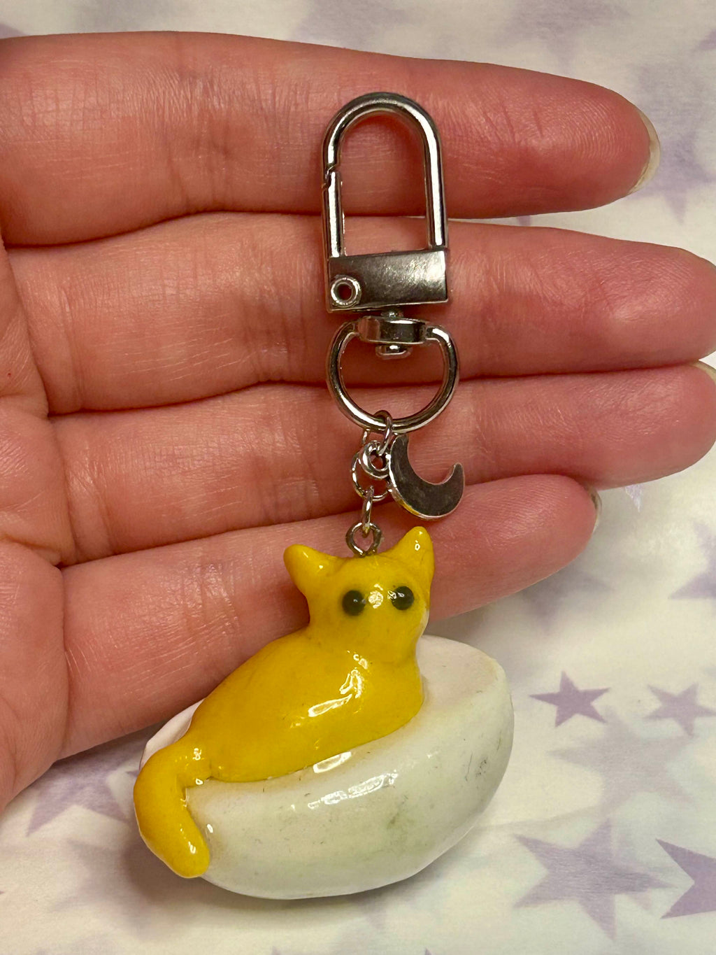 Soft Boiled Cat Egg 🥚 Keychain